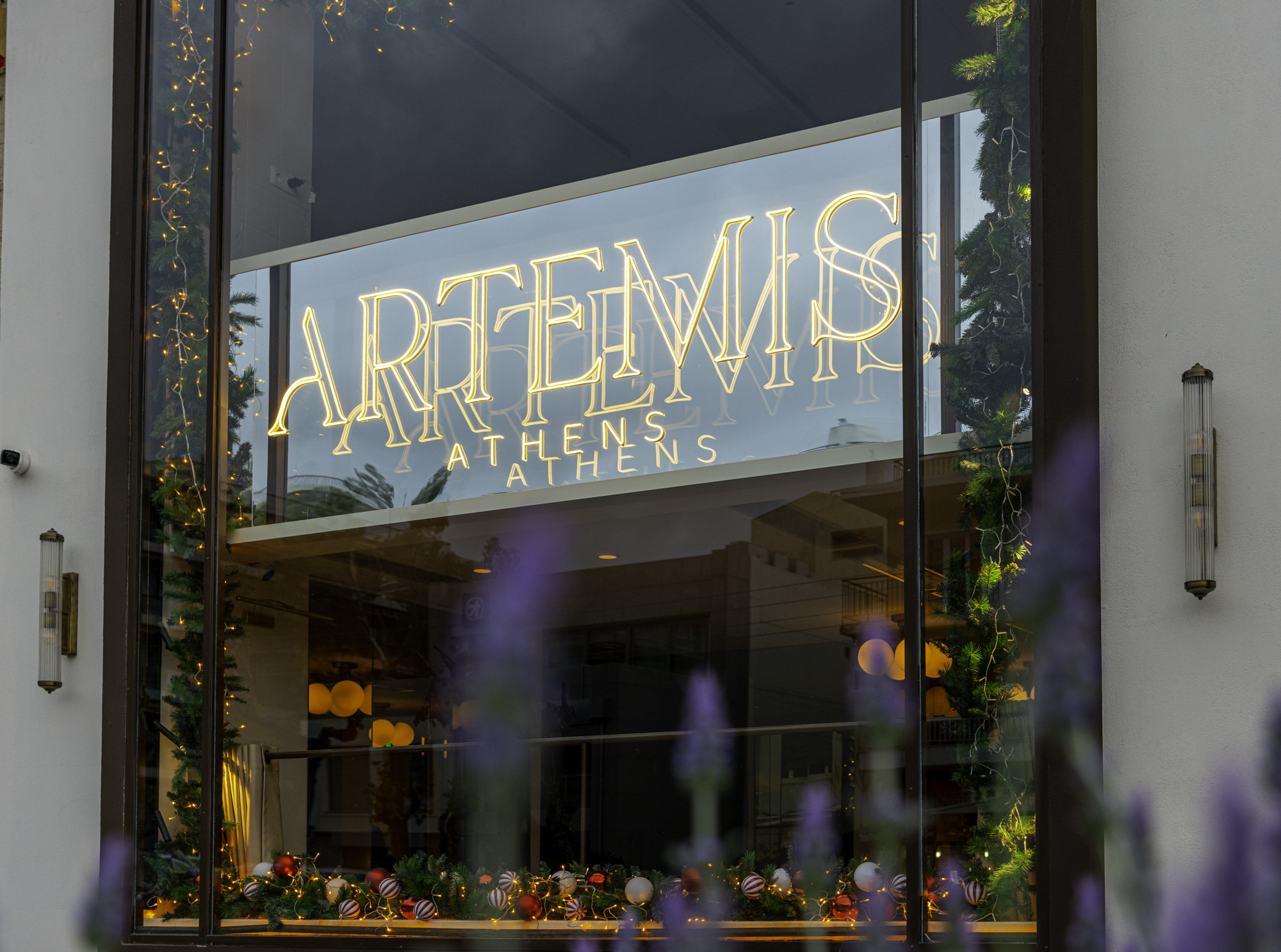 Το ιστορικό Artemis Athens Bistrot ανανεώθηκε και προσφέρει μια ολοκληρωμένη γαστρονομική εμπειρία!